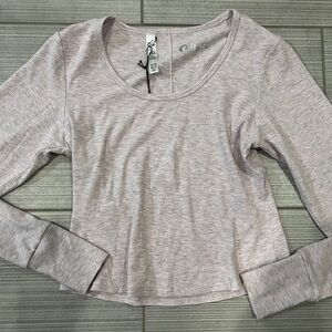 Elegant Light Pink Long Sleeve Top